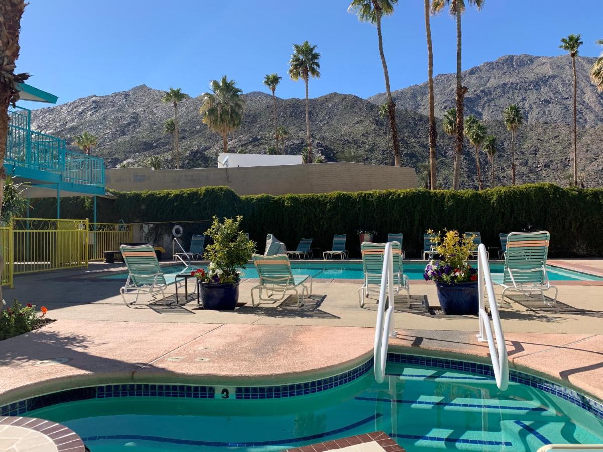 Adara Motel Palm Springs