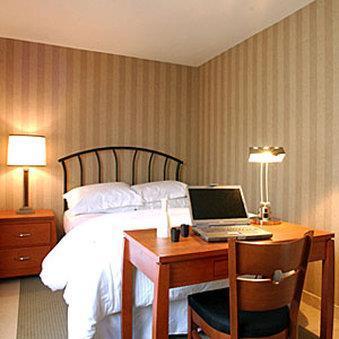 7 Springs & Hotel 3*