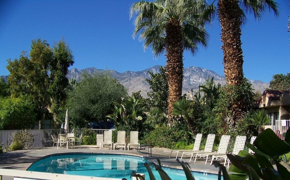 Resort The Oasis Palm Springs