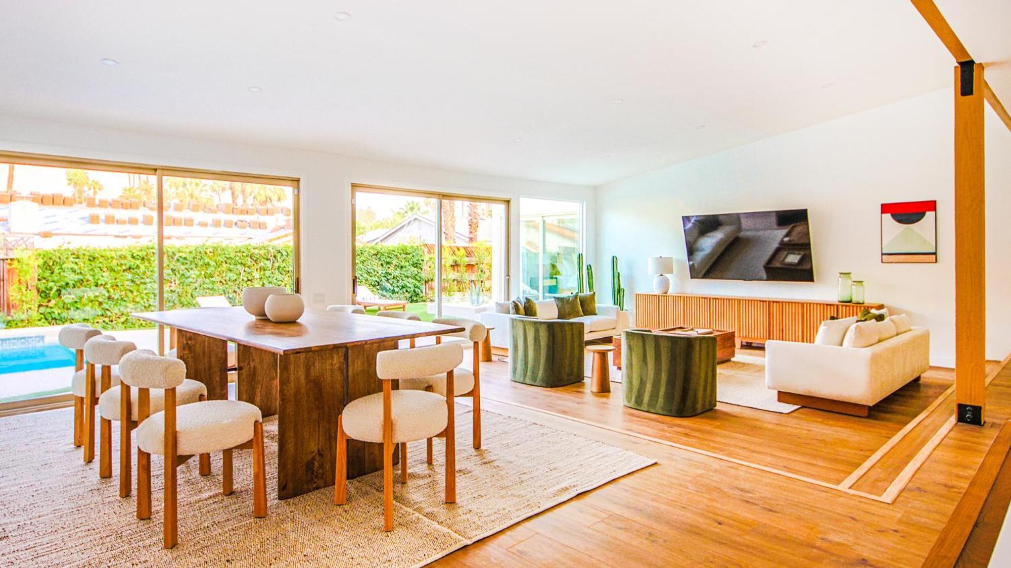 Serene With Pool With Mountain Views Apartment Palm Springs