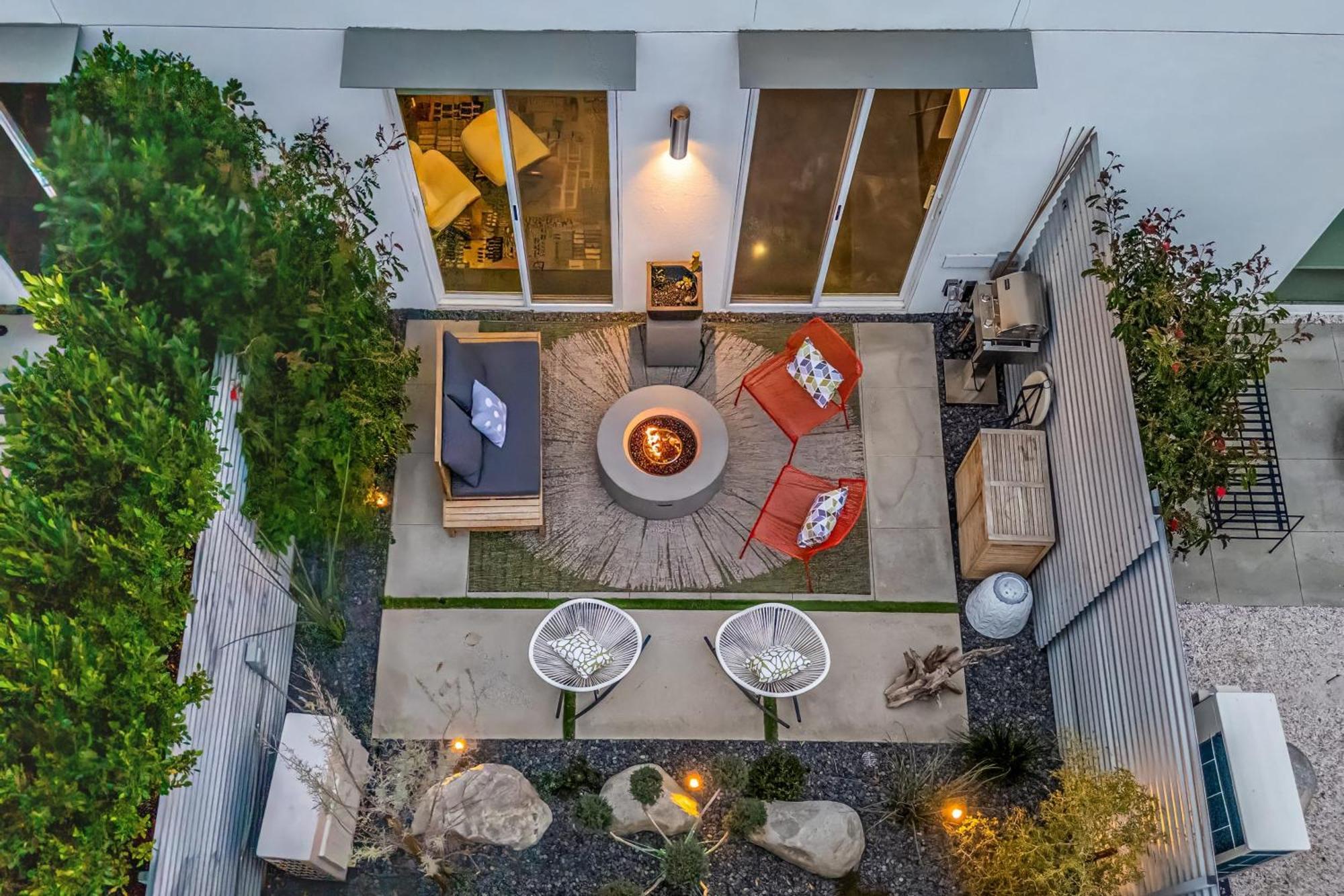 Zanjero By Avantstay Mins From Downtown Private Terrace Shared Pool * Palm Springs