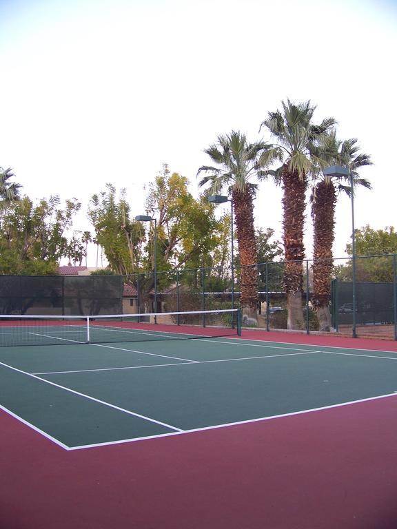 Resort The Oasis Palm Springs