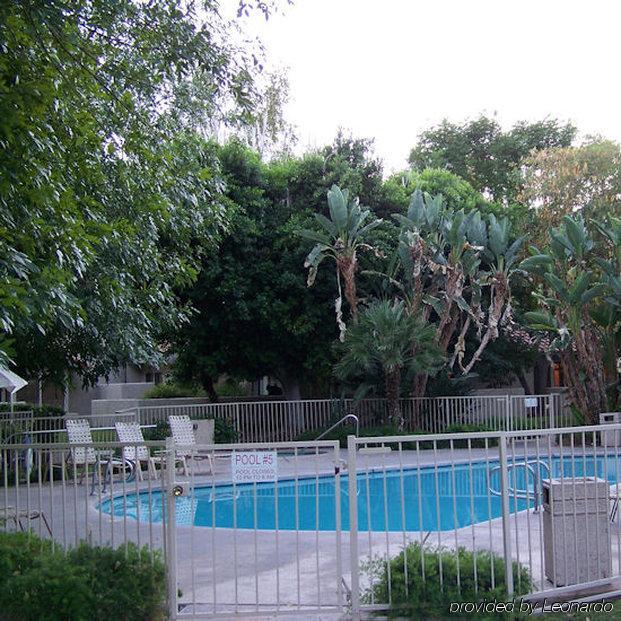 The Oasis 4* Palm Springs