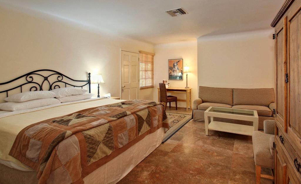 Resort Warm Sands Villa- A Gay Men's Clothing Optional Palm Springs