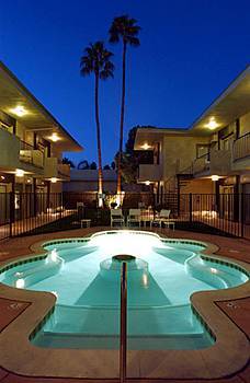 Hotel 7 Springs & Palm Springs