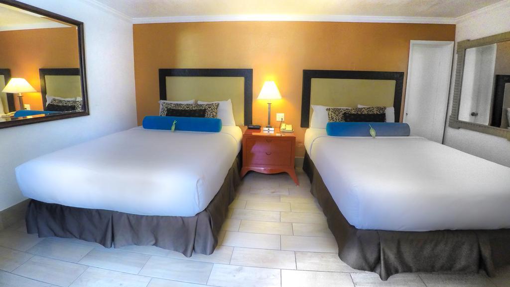 Adara Motel