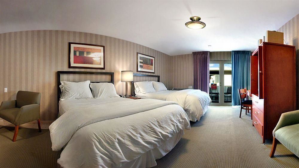 Hotel 7 Springs &