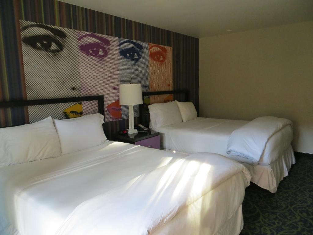 7 Springs & Hotel 3*