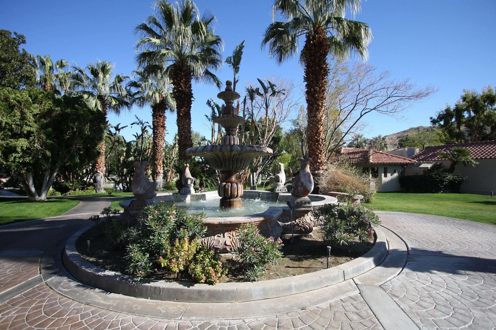 Resort The Oasis Palm Springs