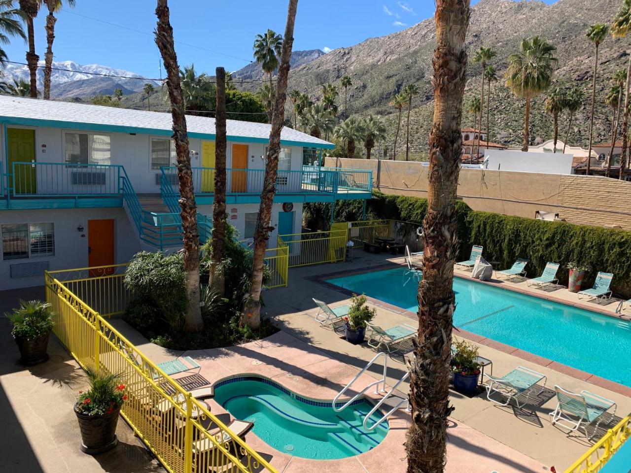 Adara Motel 2*
