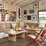 Sparrows Lodge
