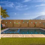 Gateway Luxury Resort Style With A Private Pool