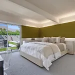 K0007 - The Cascades Retreat