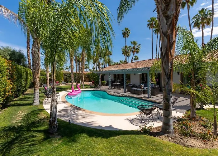 Chanel Estate - Pool Jacuzzi And Pet Friendly