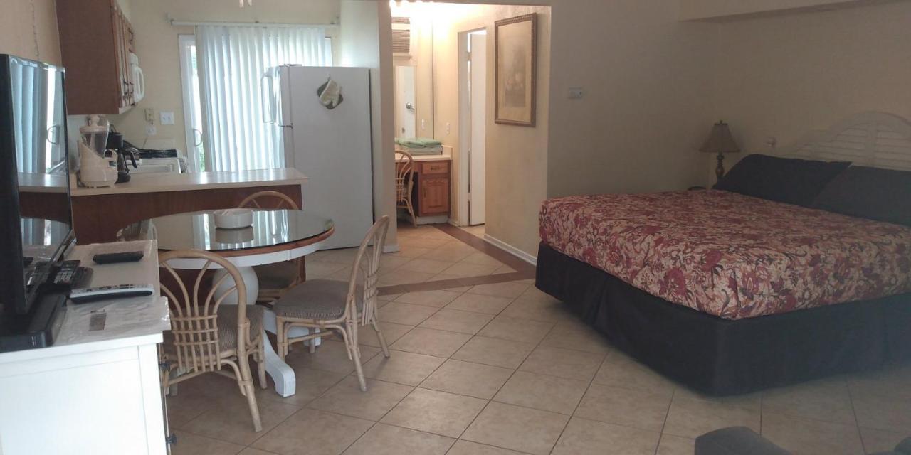 Aparthotel The Of 3*