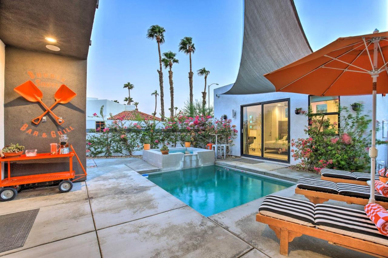 Luxe With Mountain-view Pool Deck Holiday home *