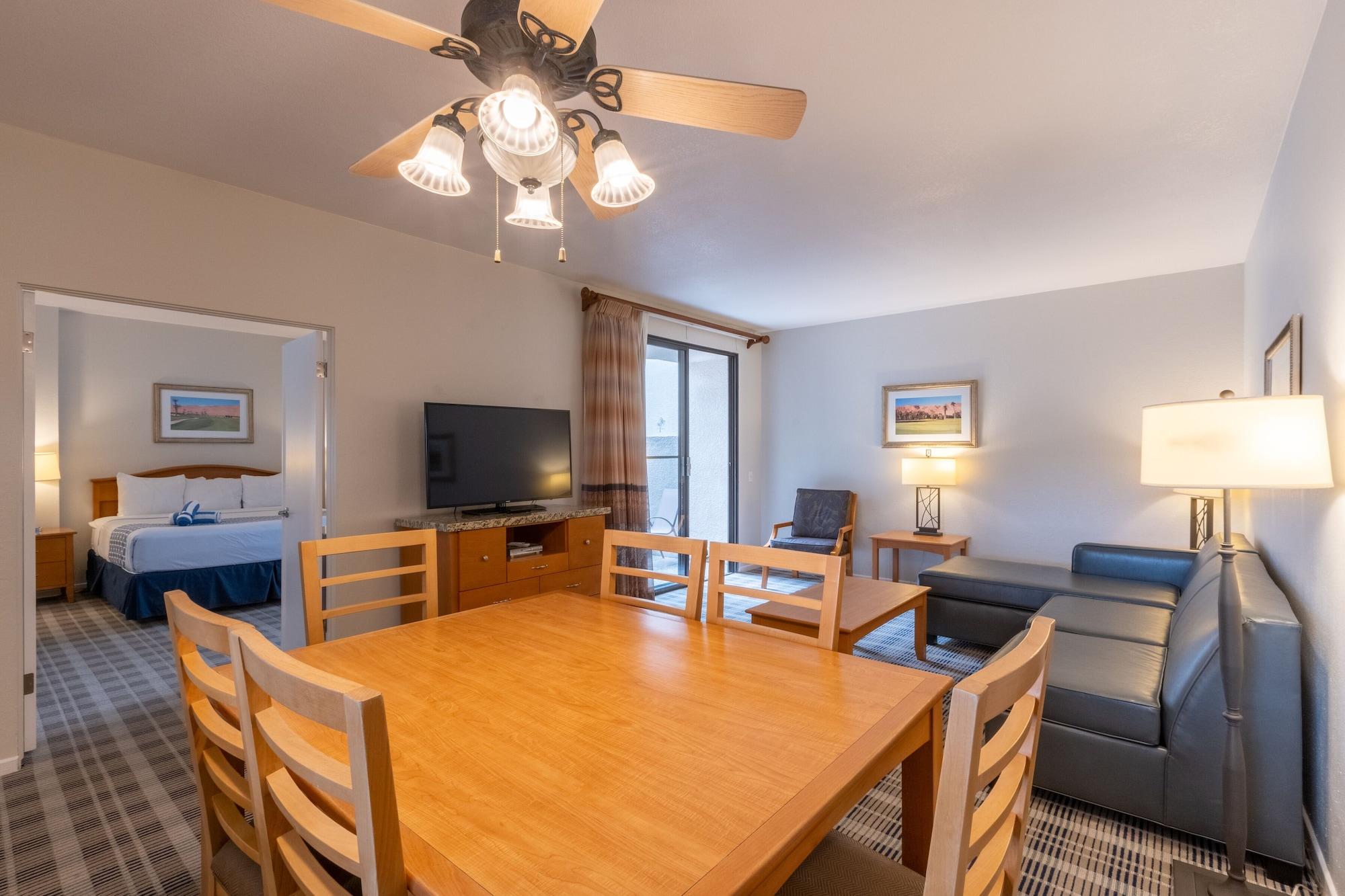 Getaways At Vista Mirage