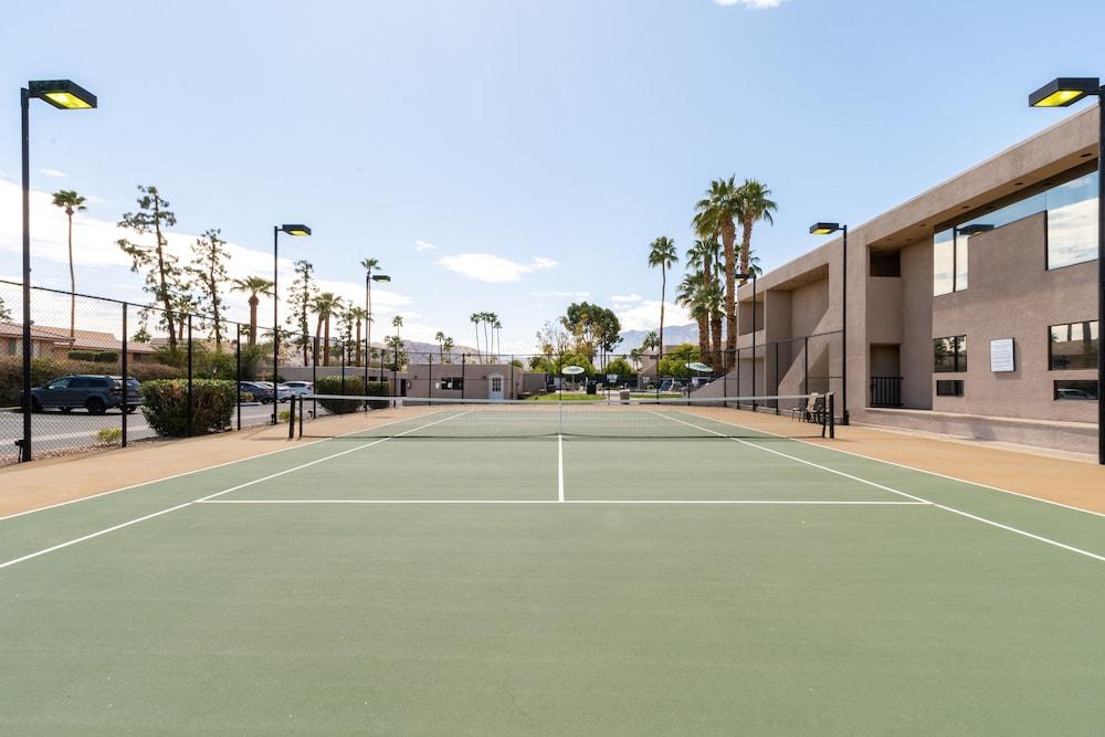 Getaways At Vista Mirage Palm Springs