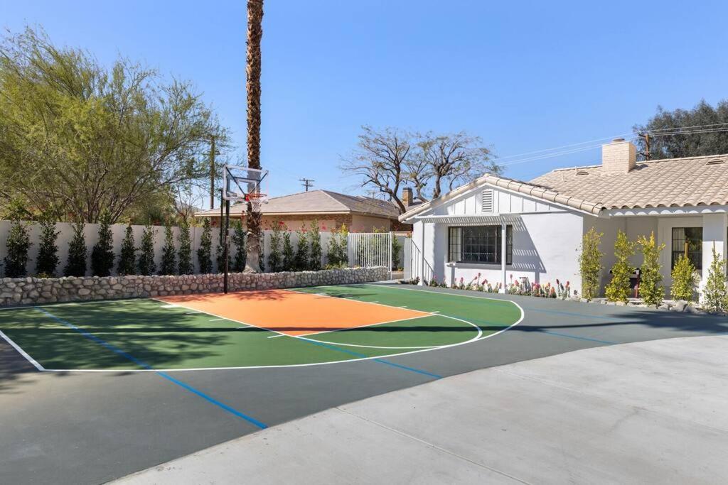 Solaris - Modern Mediterranean Estate With Pool, And Fire Pit #68003 Seven Br Holiday home *