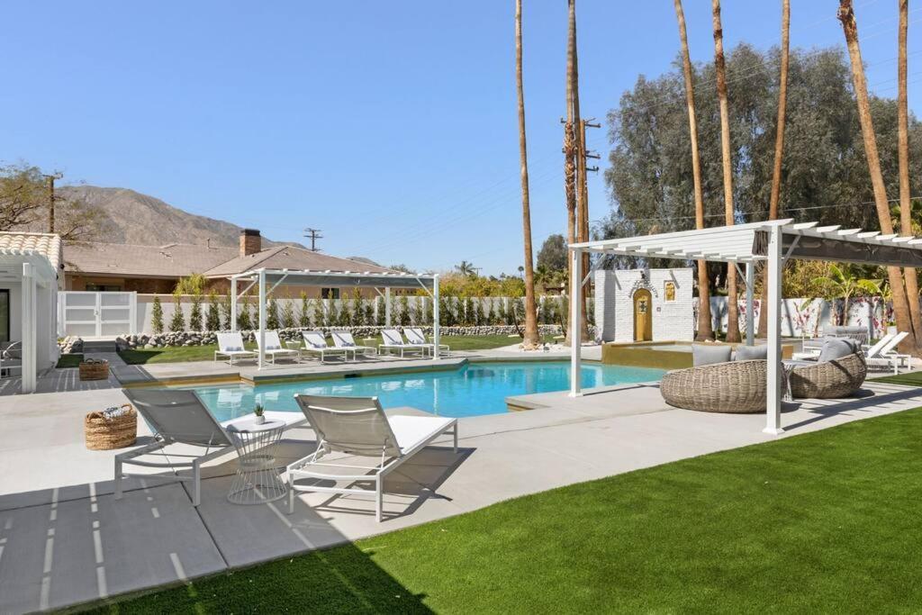 Holiday home Solaris - Modern Mediterranean Estate With Pool, And Fire Pit #68003 Seven Br