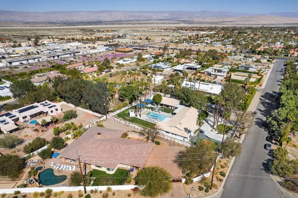 Solaris - Modern Mediterranean Estate With Pool, And Fire Pit #68003 Seven Br
