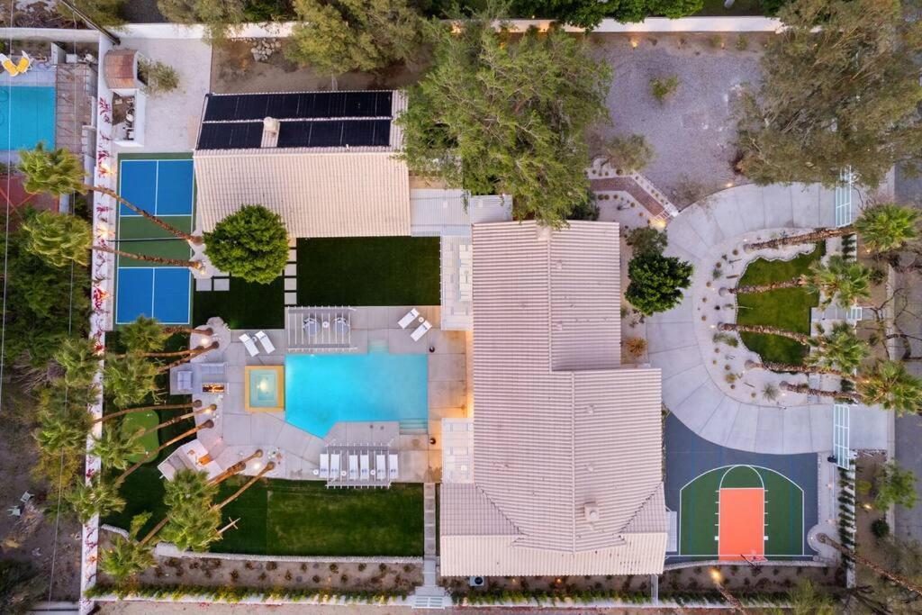 Holiday home Solaris - Modern Mediterranean Estate With Pool, And Fire Pit #68003 Seven Br