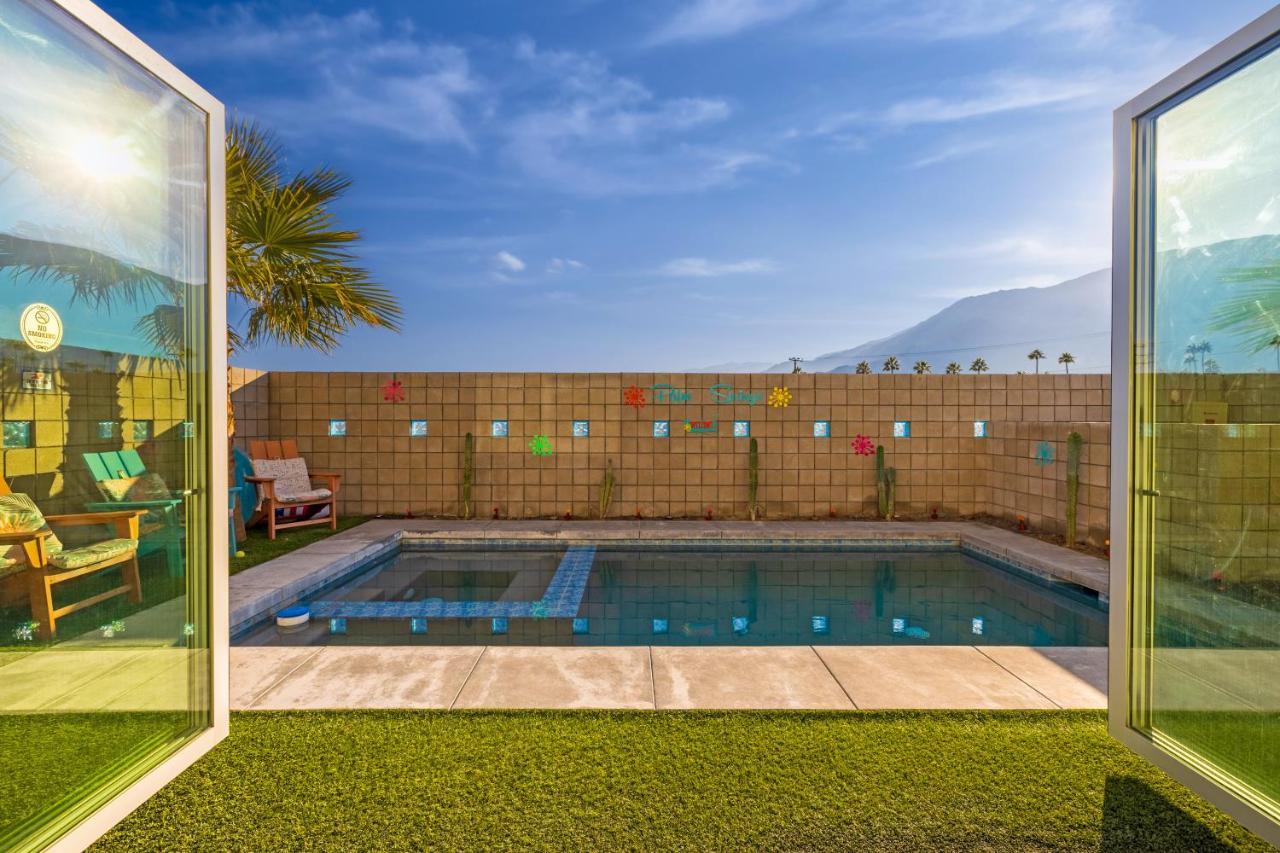 Villa Gateway Luxury Style With A Private Pool Palm Springs
