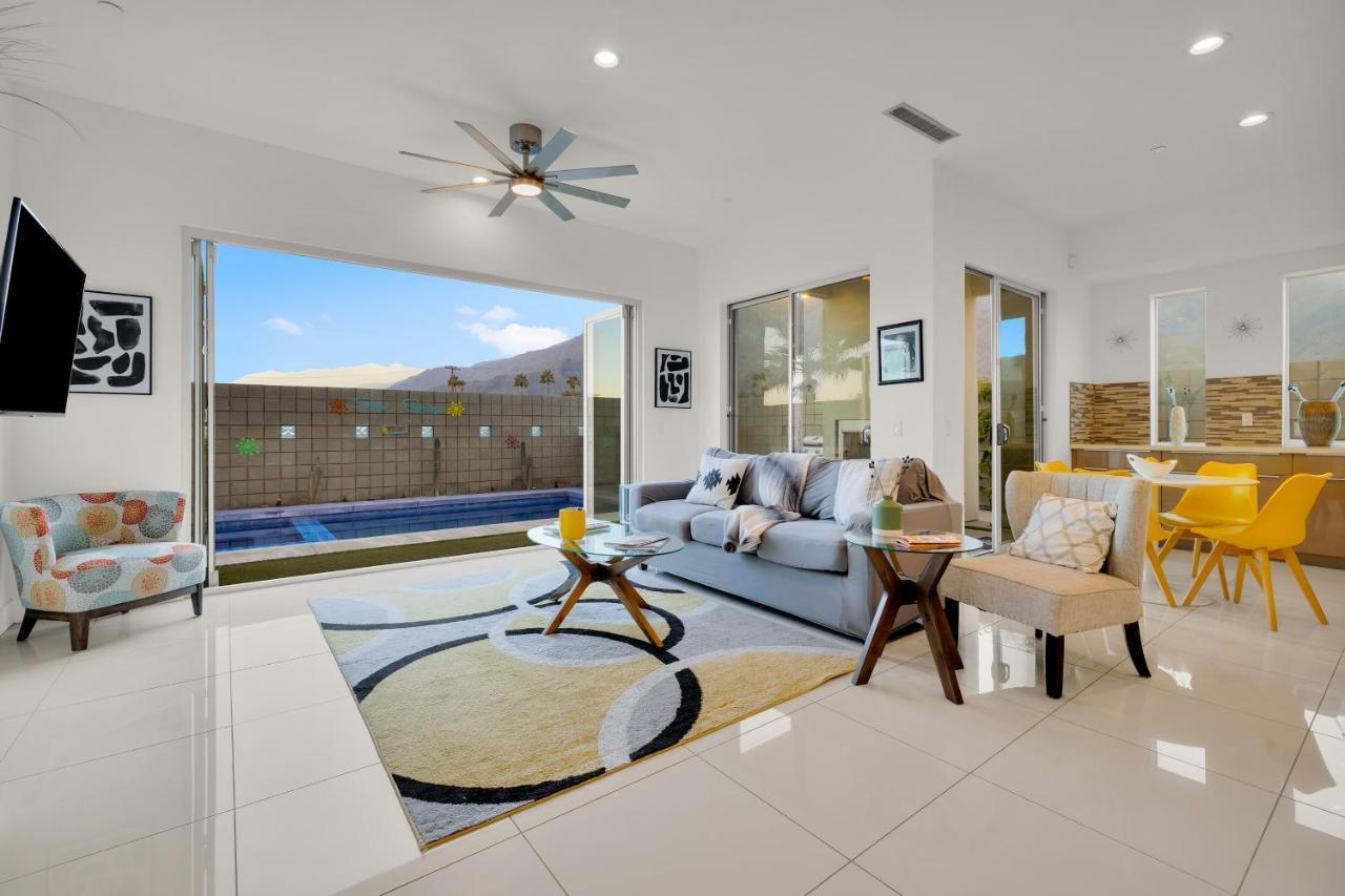 Gateway Luxury Style With A Private Pool * Palm Springs