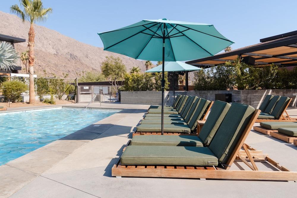 Hotel V Palm Springs