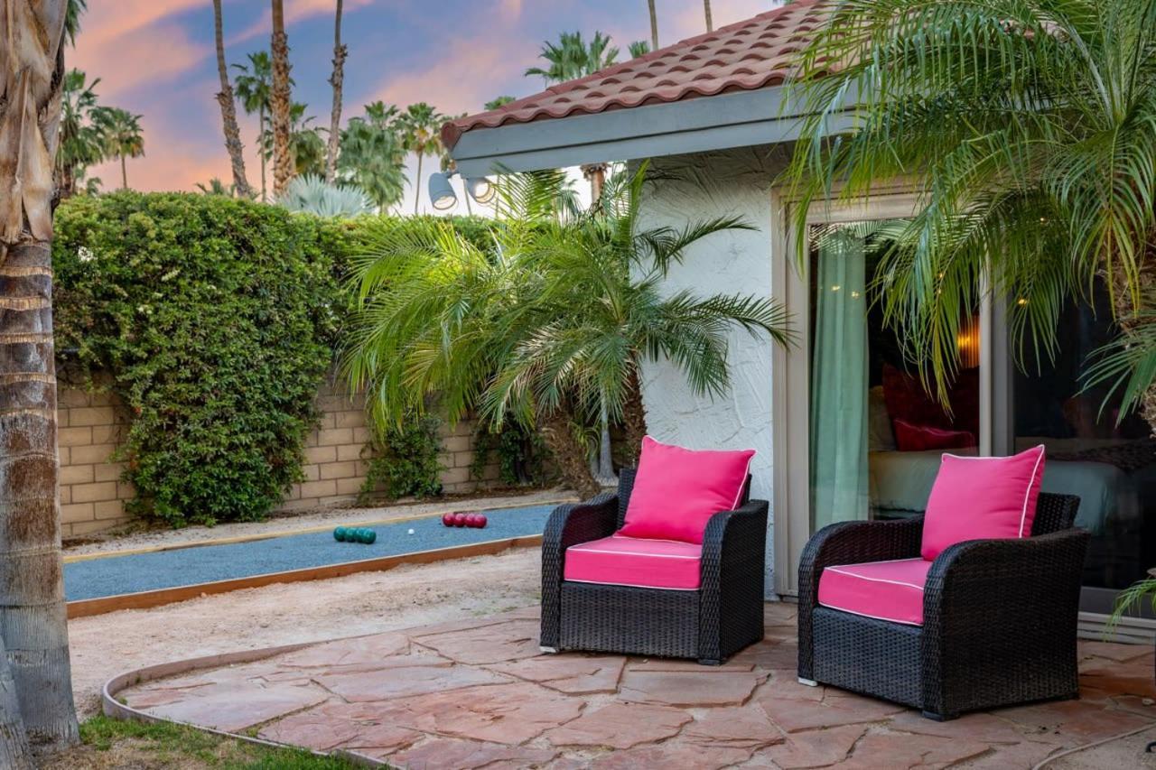 Holiday home Chanel Estate - Pool Jacuzzi And Pet Friendly *