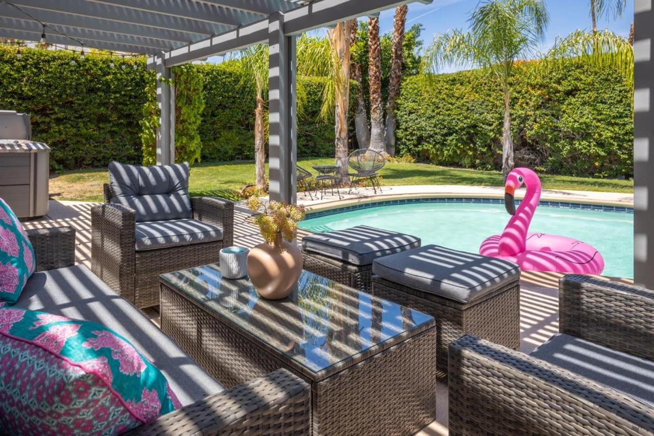 Holiday home Chanel Estate - Pool Jacuzzi And Pet Friendly