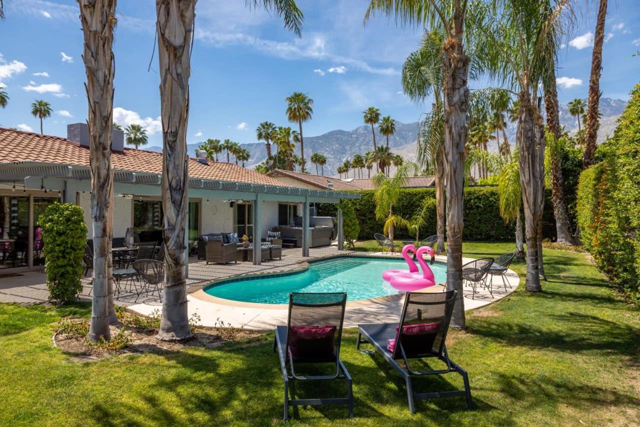 Holiday home Chanel Estate - Pool Jacuzzi And Pet Friendly *