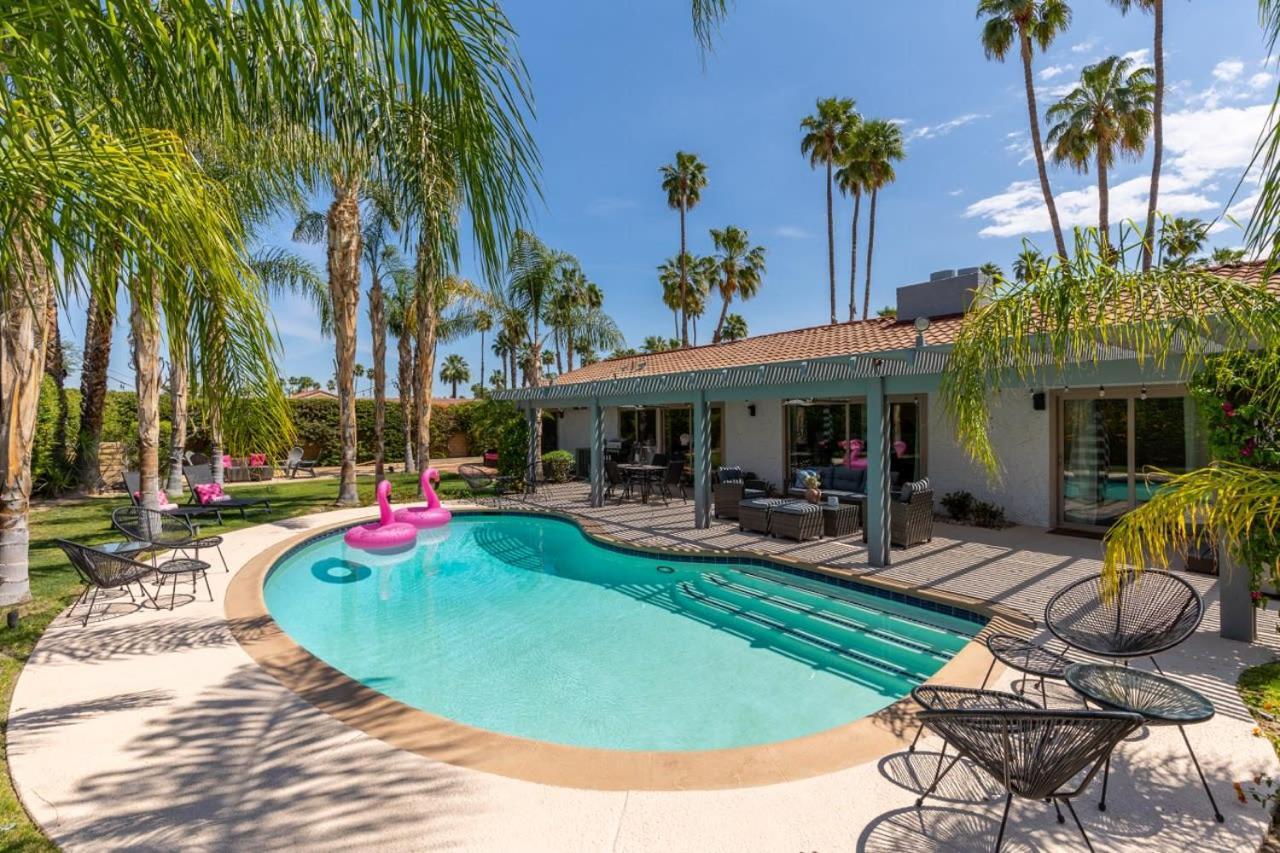 Holiday home Chanel Estate - Pool Jacuzzi And Pet Friendly *