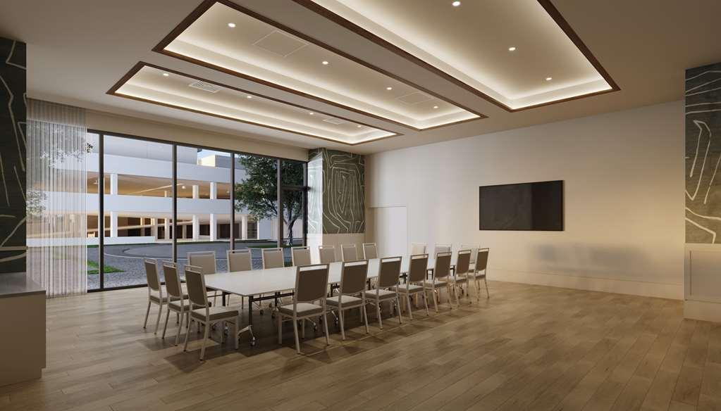 Thompson By Hyatt * Palm Springs