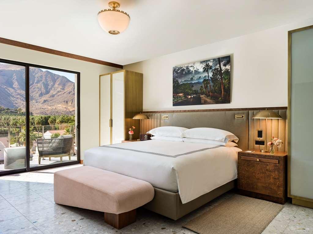 Thompson By Hyatt Hotel