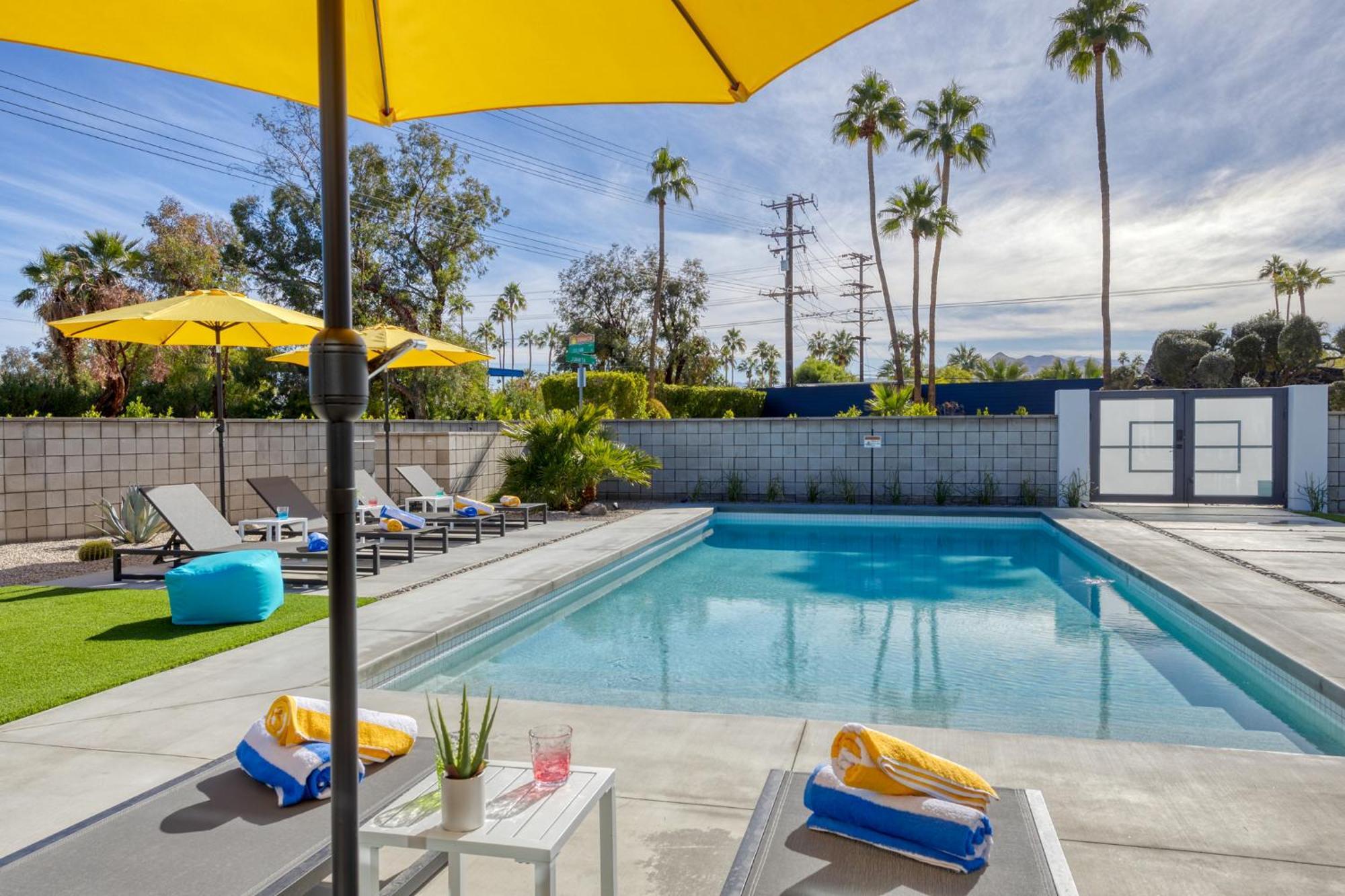 K0009 - Casa Roka * Palm Springs