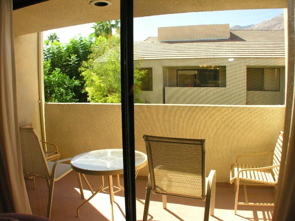 Plaza Getaway - 1br Downtown Ps Holiday home Palm Springs