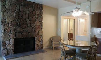 Aparthotel The Of Palm Springs
