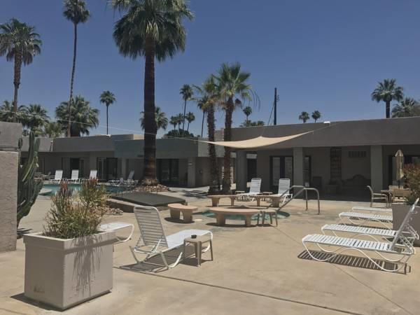 All Worlds 3* Palm Springs
