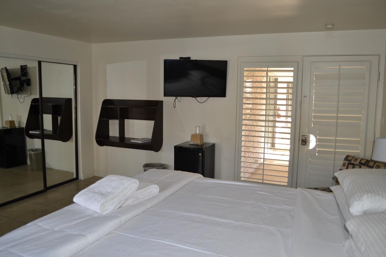 All Worlds Resort 3*