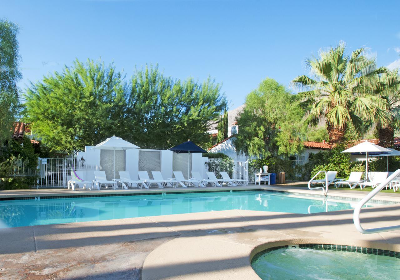 Alcazar Hotel