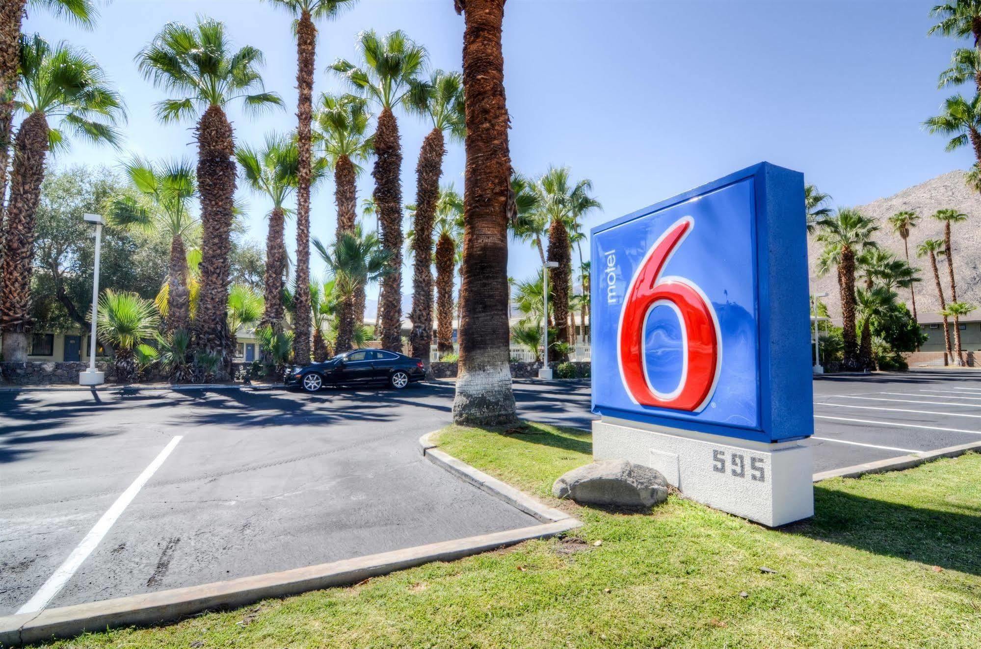 6-palm Springs, Ca - East - Palm Canyon Hotel 2*