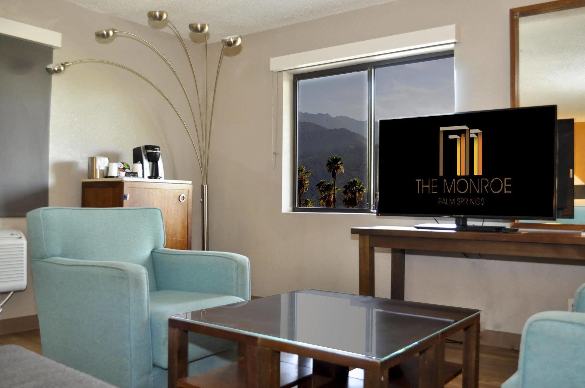 The Infusion Club 2* Palm Springs