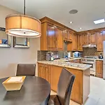 Dtwn Palm Springs Condo Bbq, Pool, Fire Pit, Etc!