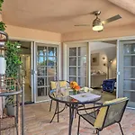 Updated Palm Springs Villa With Resort Perks!