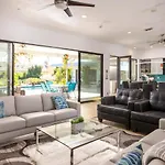 Casa Azul By Acme House Company