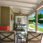 Ultra-Luxury- Resort Style Private Compound-Close To Everything- 3Bd/2.5Ba