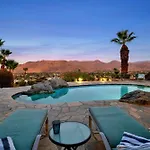 Palm Springs Retreat With Private Pool And Jacuzzi