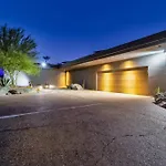 Palm Springs Retreat With Private Pool And Jacuzzi