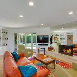 Palm Springs Home Patio, Pool And Mountain Views!